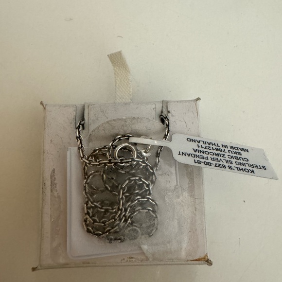 Vintage Heart Pendant Necklace- Silver - Picture 9 of 9